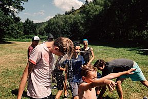 Den 12 TH 2018